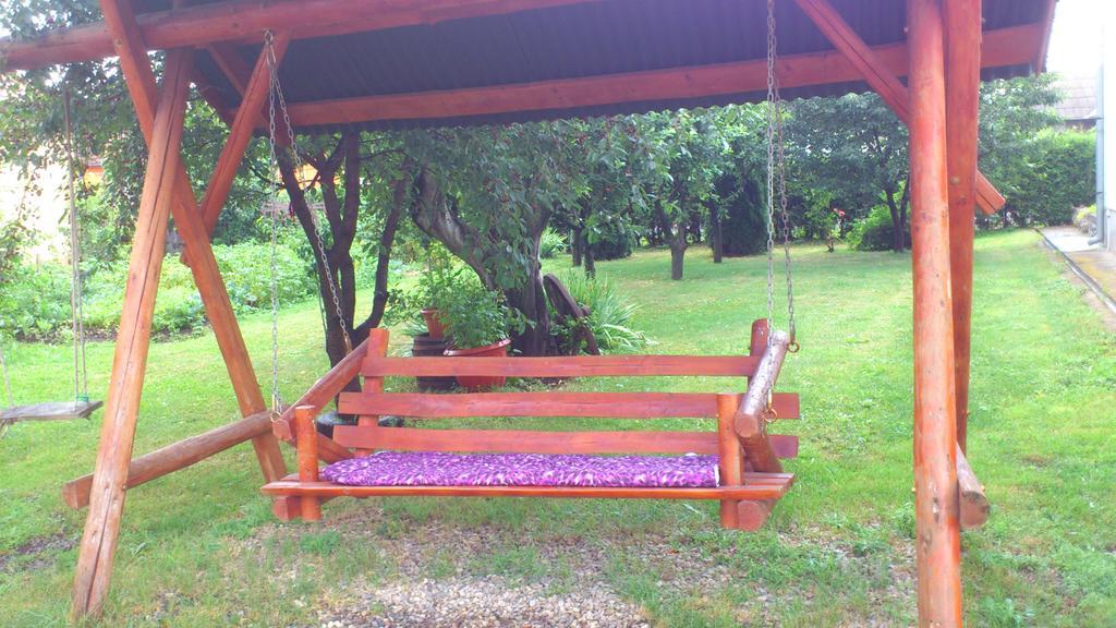 Becze Vanda Kulcsoshaz Lazarea Bagian luar foto